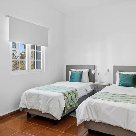 Casa Miramar Mosteiros (Azores)