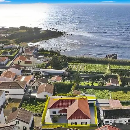 Casa Miramar Holiday home Mosteiros (Azores)