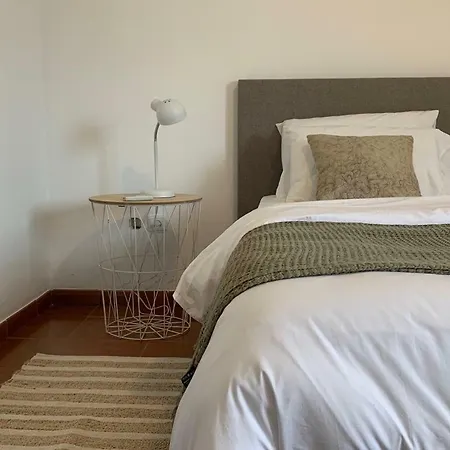 Casa Miramar موستيروس